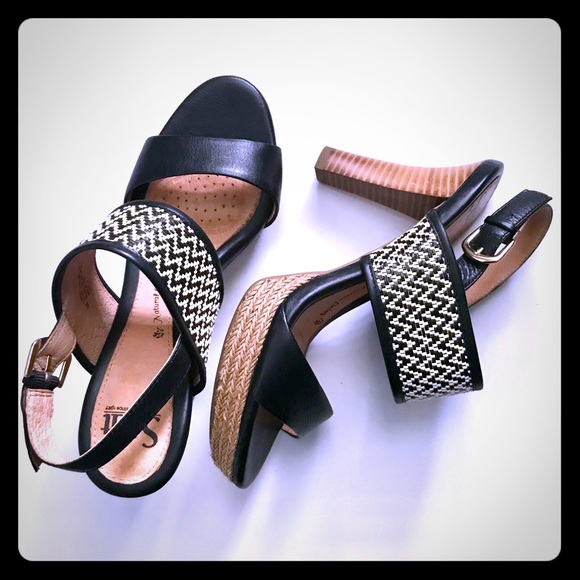 Sofft Shoes - 💋 ‘SOFFT’ Heeled Sandles  Size 9